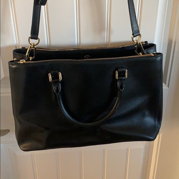 Tory Burch Robinson Tote - Picture 4 of 12